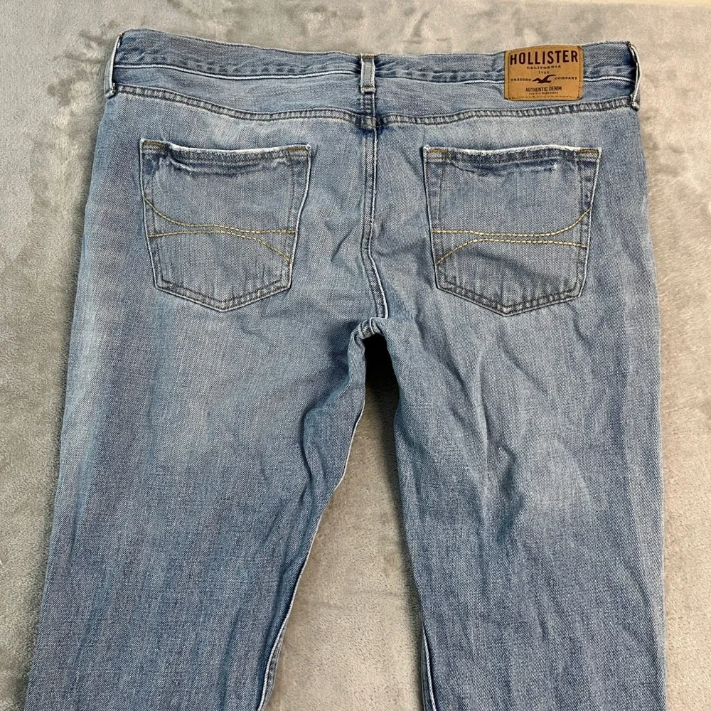 Hollister Y2K Light Wash Blue Denim Jeans Mens 38x34 Faded Casual Denim Worn